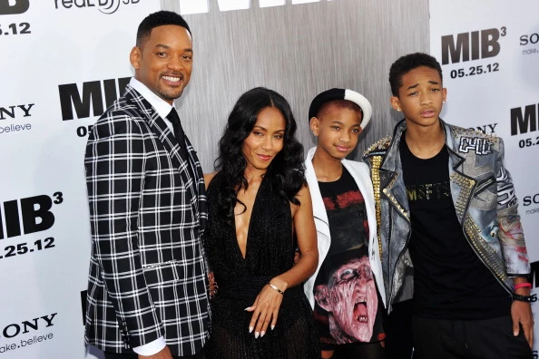 "Men In Black 3" New York Premiere - Outside Arrivals Will Smith and family